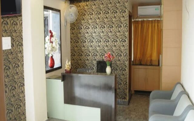 Madhura Inn Xclusive