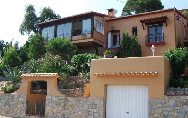 Elegant Villa in Platja Daro Catalonia With Pool