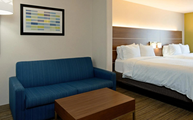 Holiday Inn Express Hotel & Suites Fresno South by IHG