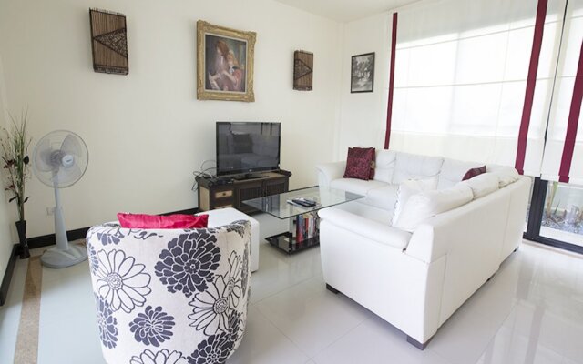 Cape Rawai Villas