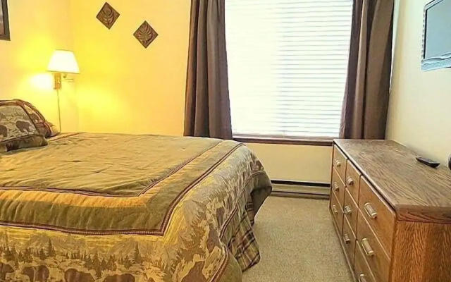 106 Premium Condo