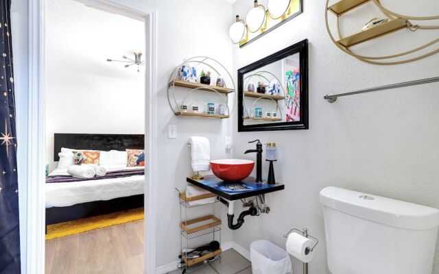 Graffiti and Glam Wonderland