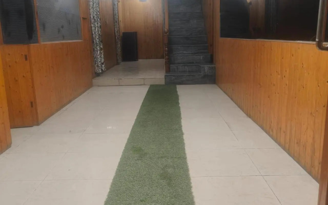 Divine inn sonmarg