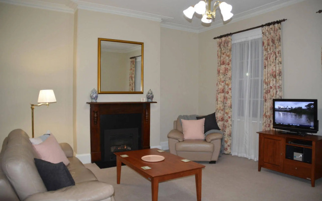 Apartments at York Mansions