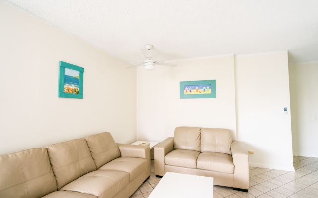 Horizons Holiday Apartments