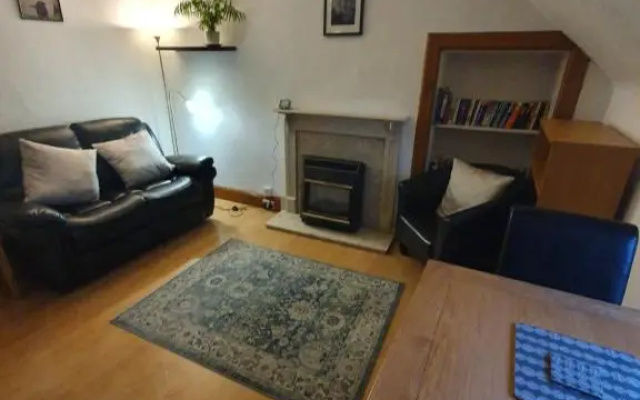 Kenneth Street Apartment