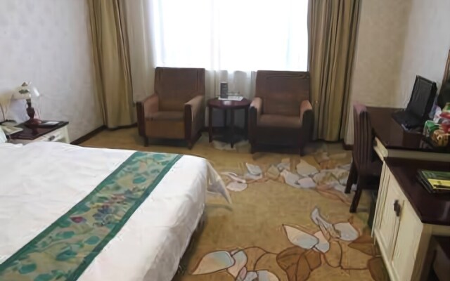 Roman Holiday Hotel