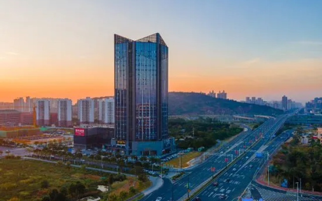 JI Hotel (Zhuhai Aviation New Town)