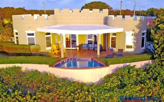 Cayman Castle & Guesthouse by Grand Cayman Villas & Condos