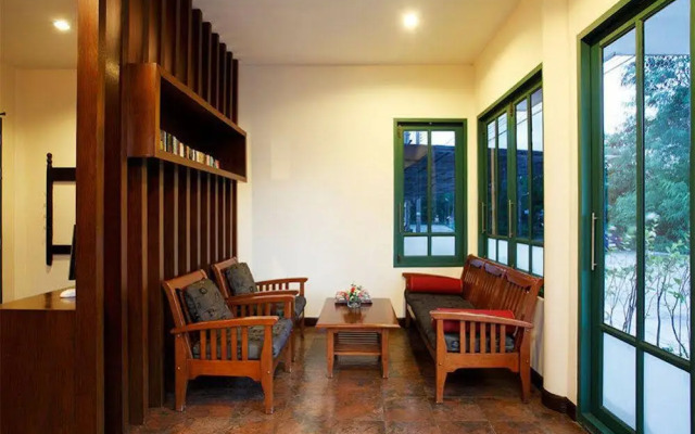 Brook Resort & Villa