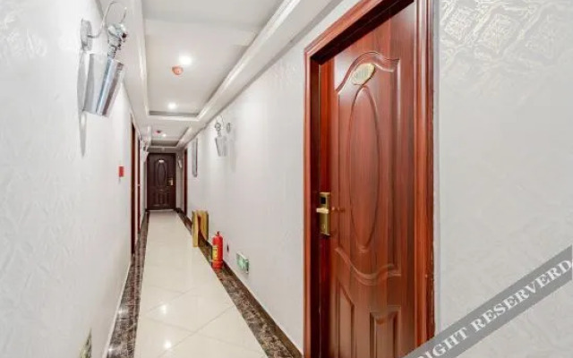 36 Degrees Chongqing Hotel