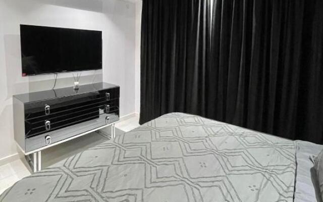 Luxury apartament by cosmopolis