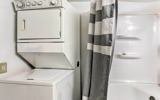 Pet-friendly Pierre Home w/ Central Location!