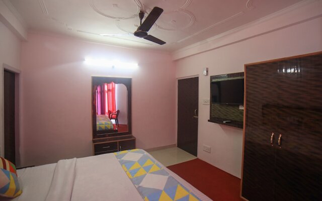 OYO 18419 Home Cozy Stay Near Mall Road