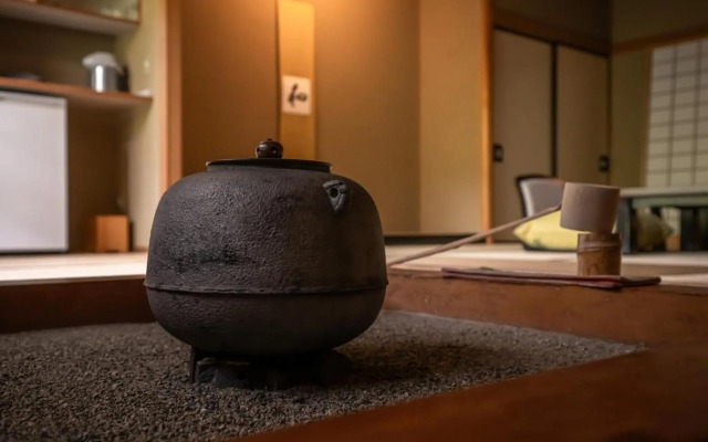 Yamanaka Onsen Kuriya Yasohachi