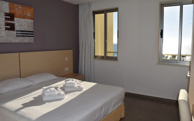 Blue Lagoon Kosher Hotel