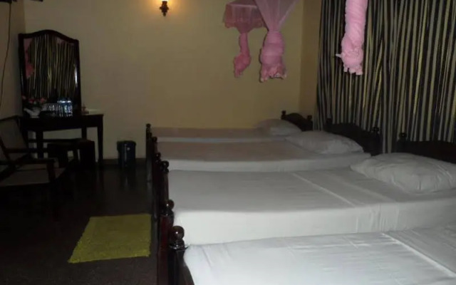 Hotel Randiya