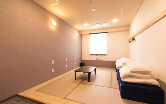 Wild Cherry Blossom-HOSTEL,TOKYO KOGANEI-