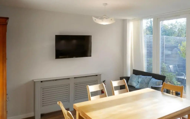 Sunnybank House in North Epsom