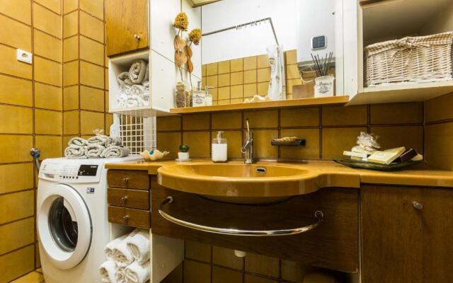 Bristol lux 3BR apartment with view