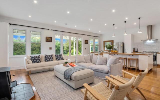 Botham's Beauty - Blenheim Holiday Home