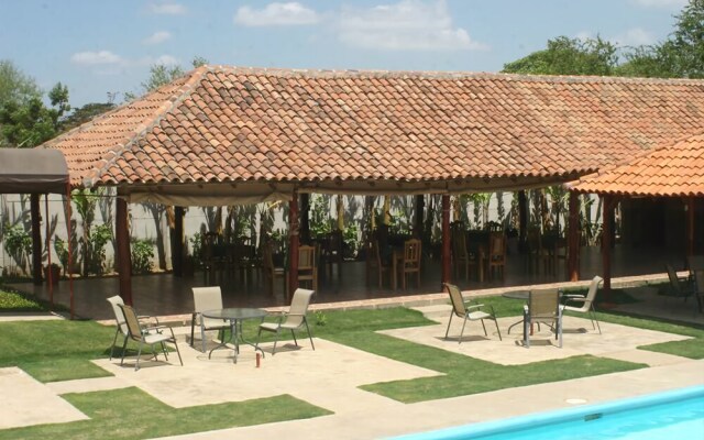 Hotel Brial Plaza