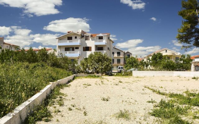Rooms and Apartments Friganović