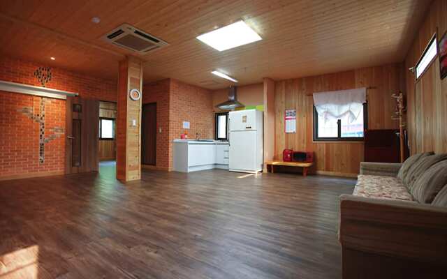 Yongin Tree's Story Pension