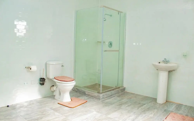R Executive Apartments