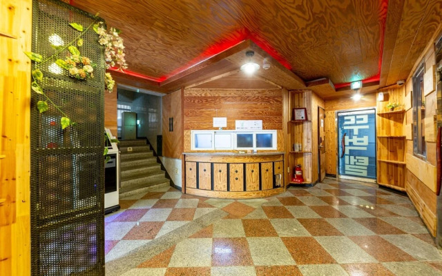 Iksan Tubucktel Mohyeon Branch