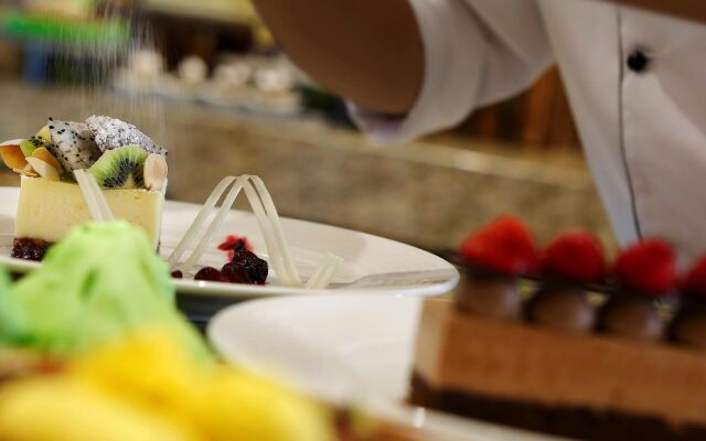 Novotel Lucknow Gomti Nagar Hotel