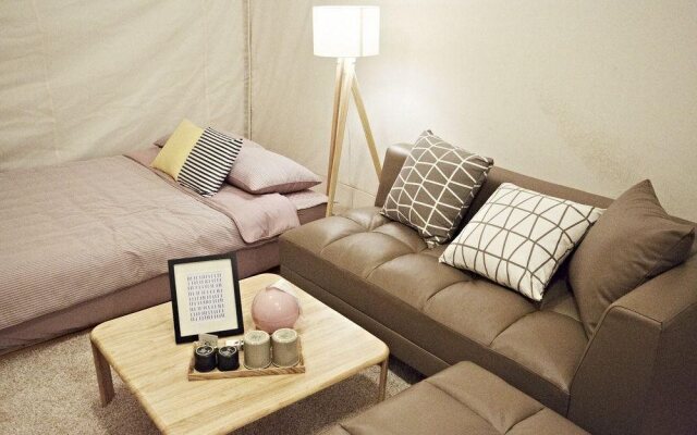 The Proud Resort - Caravan Park