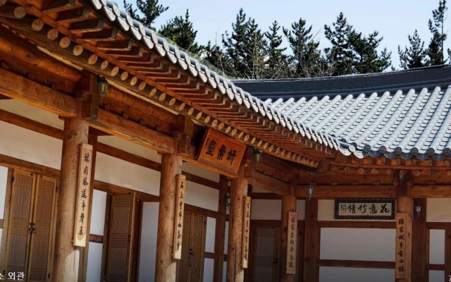 Peepul Hanok Stay