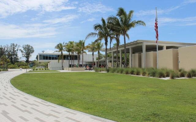 Bay Oaks C Ground Floor