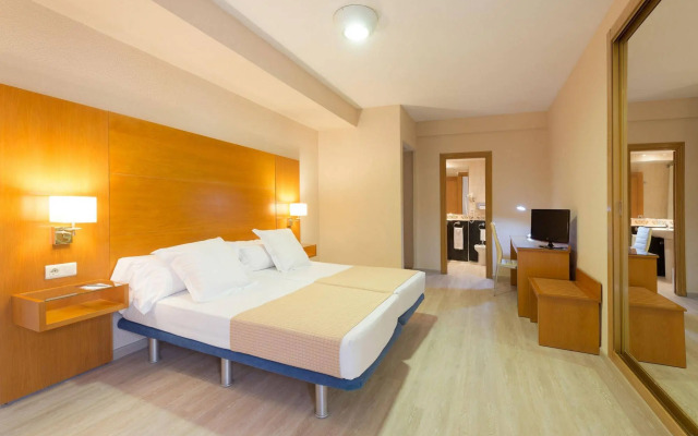 TRYP Ciudad de Alicante Hotel