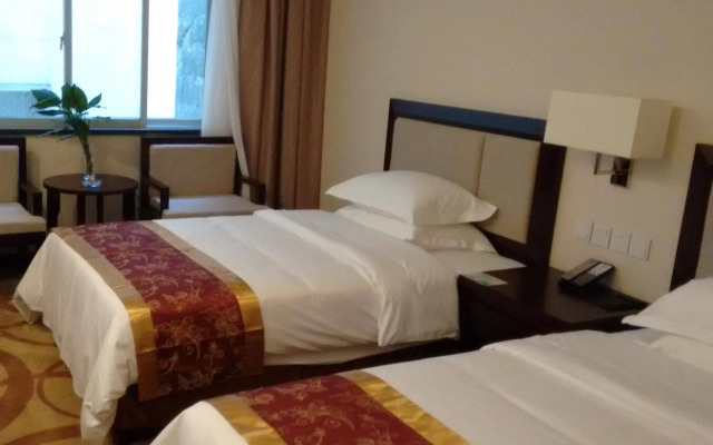 Days Hotel Frontier Yangshuo