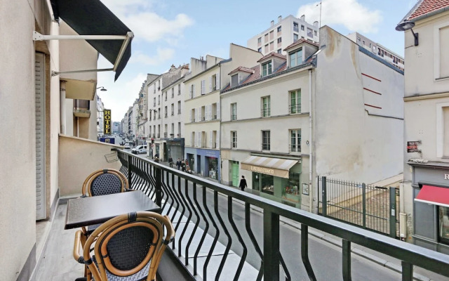 Modern Apartment & Terrace - 2br/6p - Near Nation