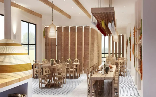 O. LIVE Social Shanghai Xinzhuang Subway Station