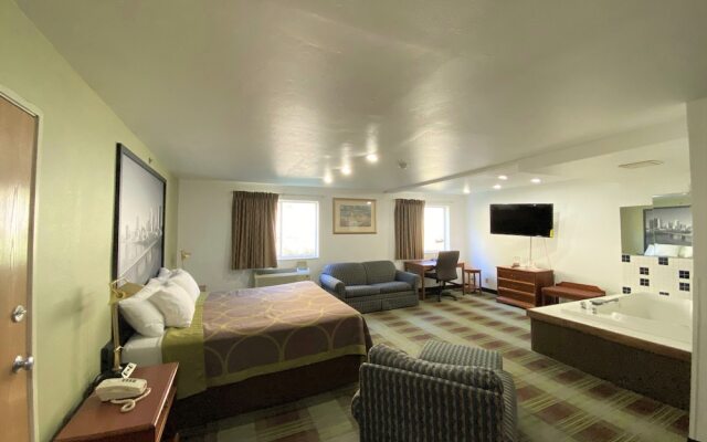 Super 8 Pittsburgh Monroeville