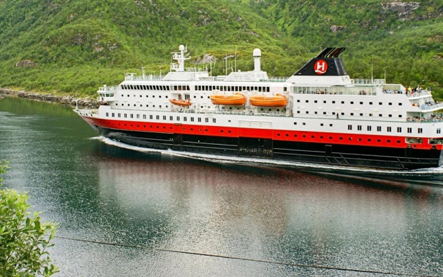 8 Person Holiday Home in Tengelfjord