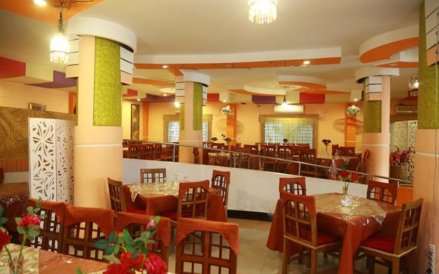 Farmis Garden Hotel & Restaurant