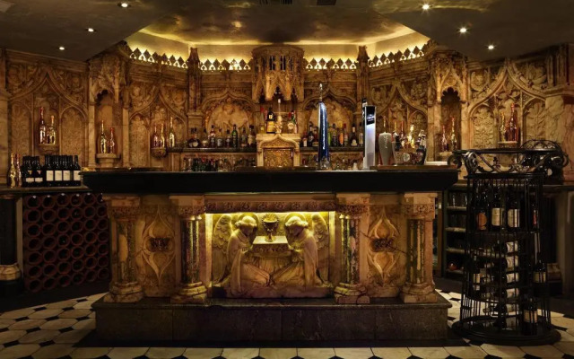 The Royal Toby Hotel