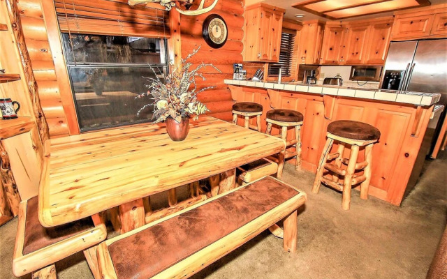 Knotty and Nice 177 by RedAwning