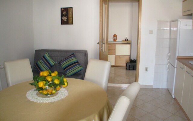 Apartments Bareta