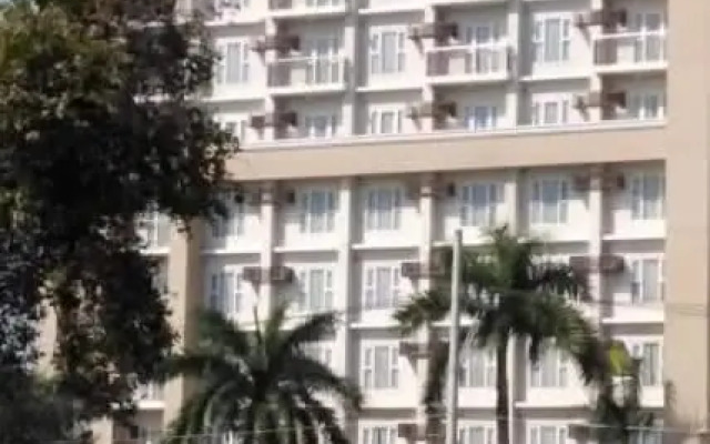 Sotogrande Neopolitan Hotel