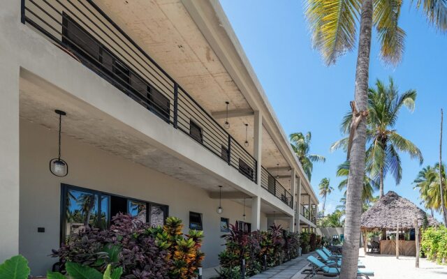 V Hotel In Paje