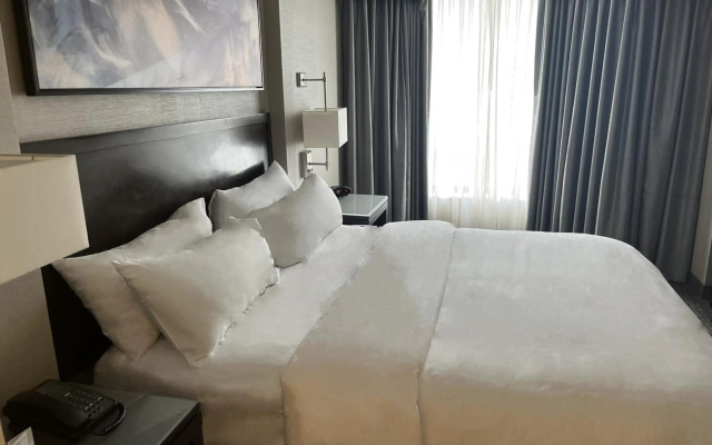 Chicago Marriott Suites O'Hare