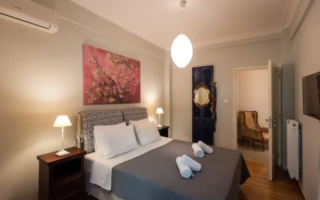 Blue Ark Acropolis Light