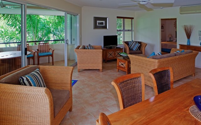 27 @ Cayman Villas