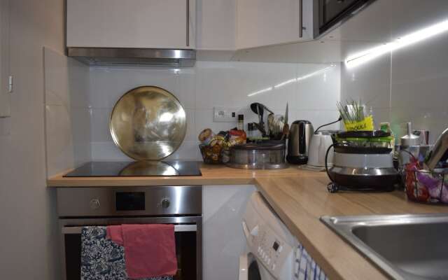 1 Bedroom in Bonne Nouvelle